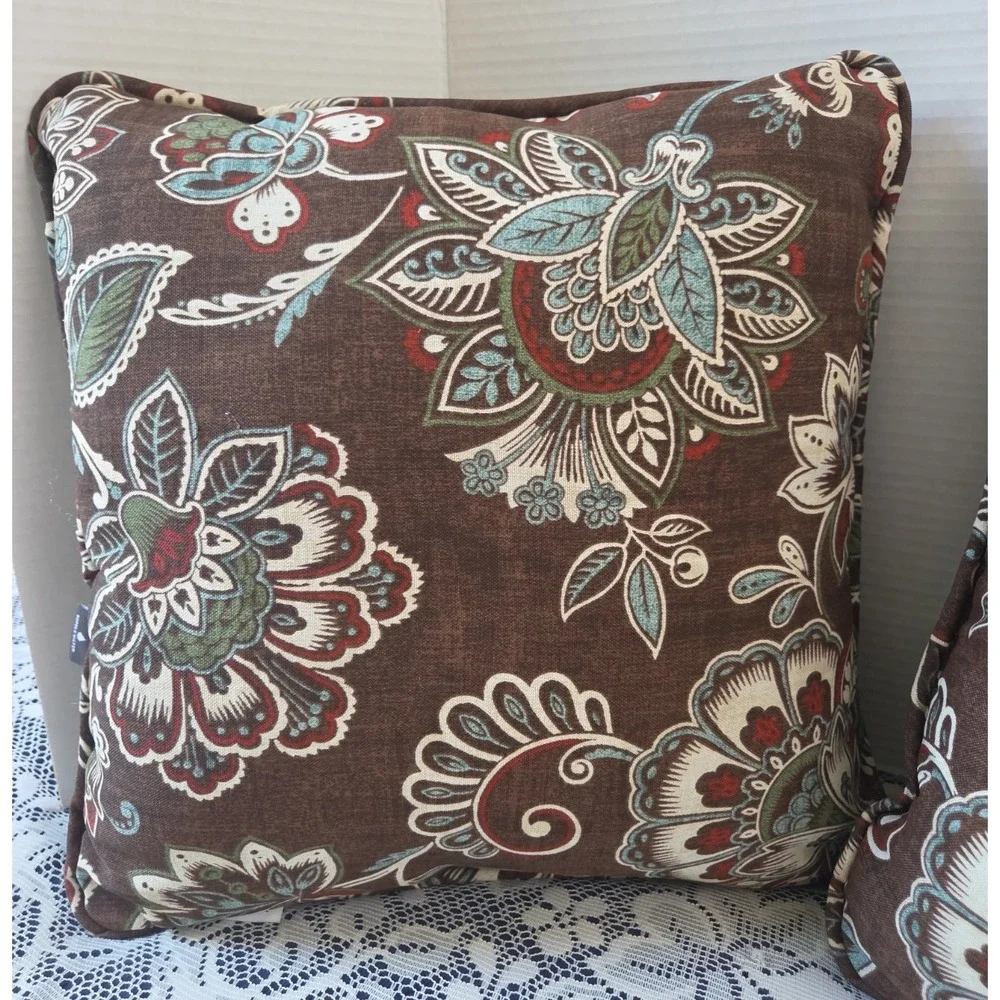 2 La-Z-Boy Throw Pillows Brown Paisley Floral 14